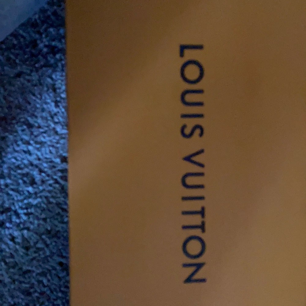 Meet your Posher, Shelly